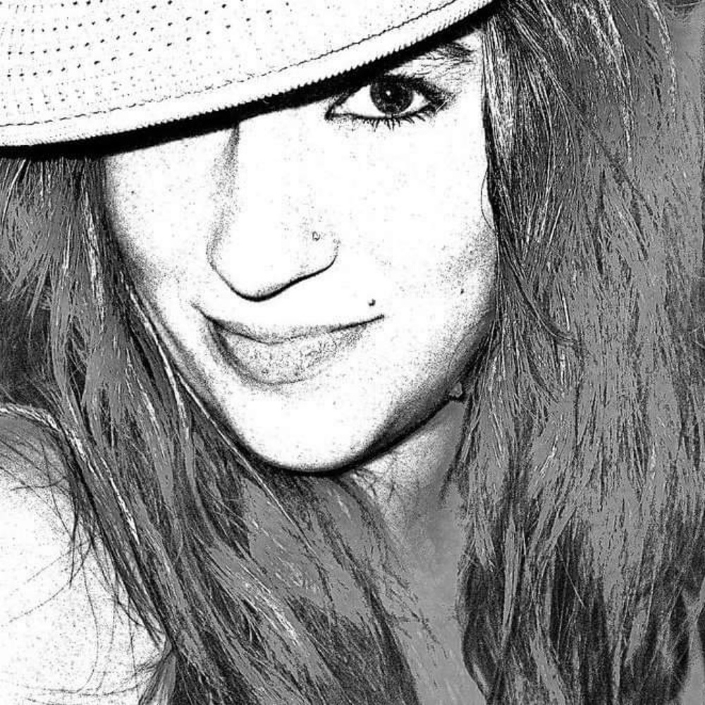 Meet your Posher, Christine